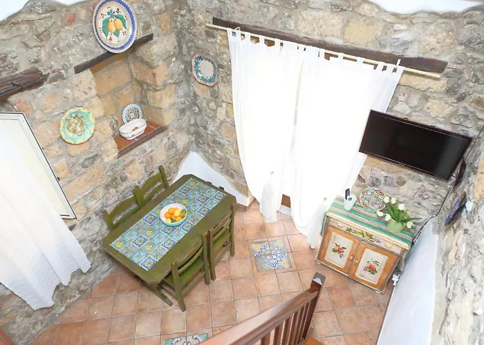 Apartamento Casa Saraceni Cefalú